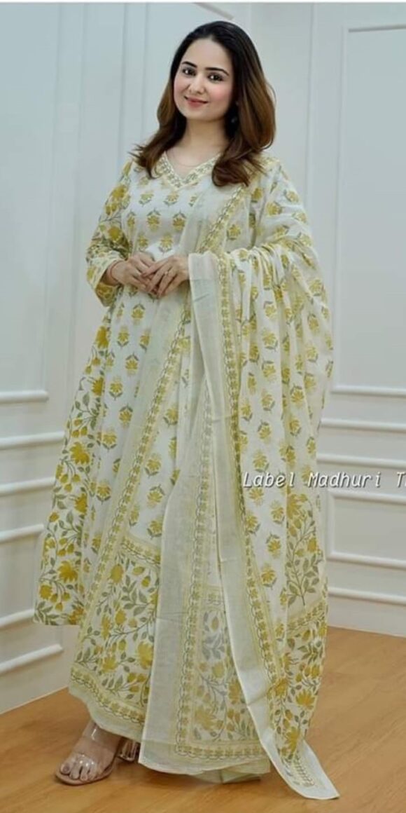 থ্রী-পিস - Image 4